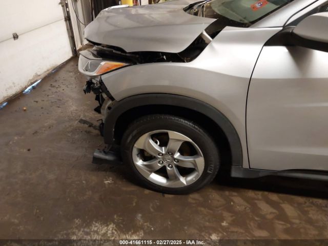 3CZRU6H32MM747867 Honda Hr-v Awd Lx
