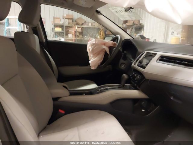 3CZRU6H32MM747867 Honda Hr-v Awd Lx