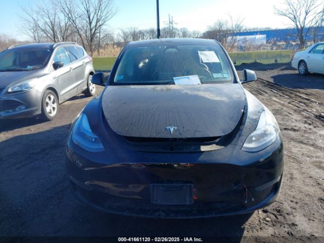 7SAYGDEE1PA186170 Tesla Model Y