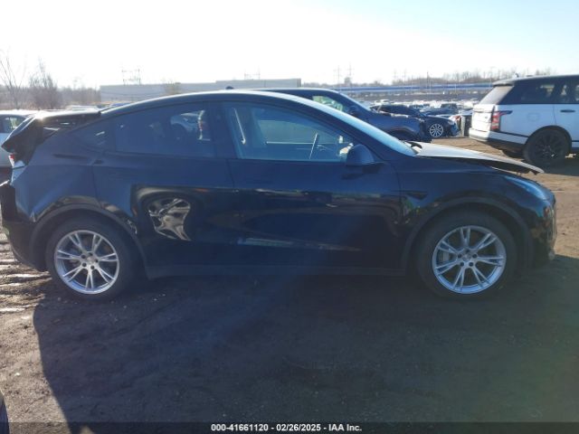 7SAYGDEE1PA186170 Tesla Model Y