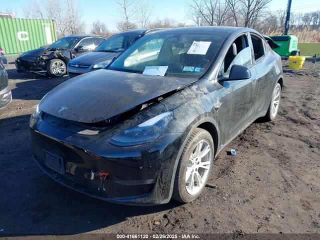 7SAYGDEE1PA186170 Tesla Model Y