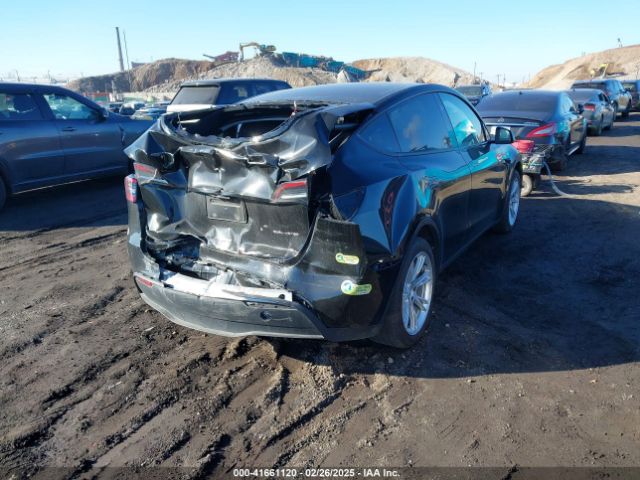 7SAYGDEE1PA186170 Tesla Model Y