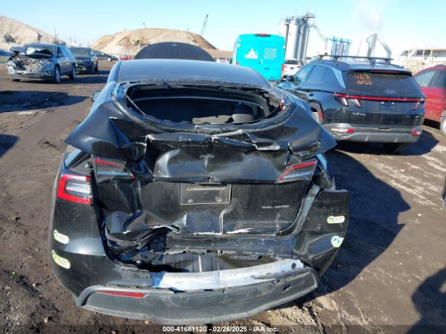7SAYGDEE1PA186170 Tesla Model Y