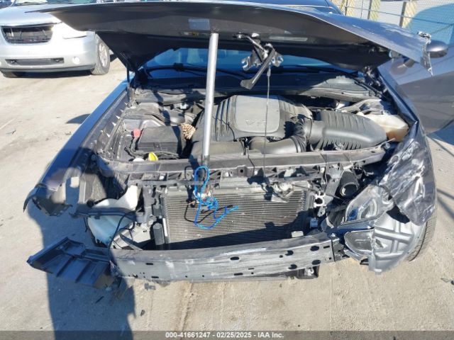 2C3CDZBT4JH182526 Dodge Challenger R/t