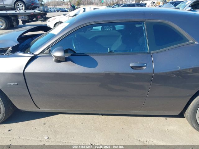 2C3CDZBT4JH182526 Dodge Challenger R/t