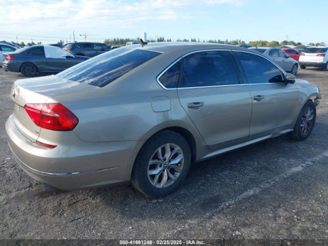 2016 VOLKSWAGEN PASSAT 1VWAT7A30GC021952 Photo 3