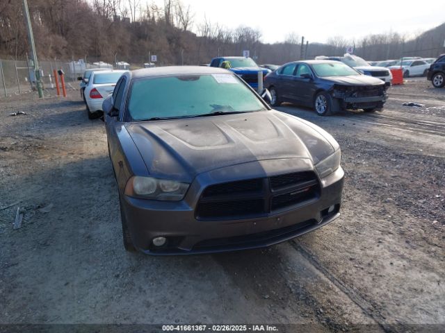 2C3CDXHG1EH115998 Dodge Charger Sxt
