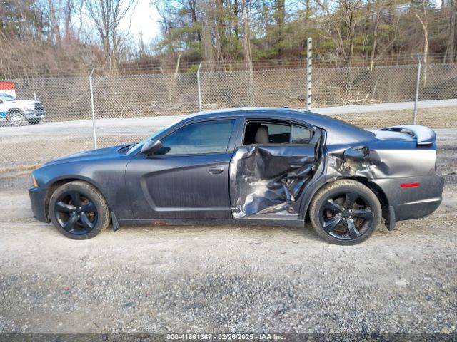 2C3CDXHG1EH115998 Dodge Charger Sxt