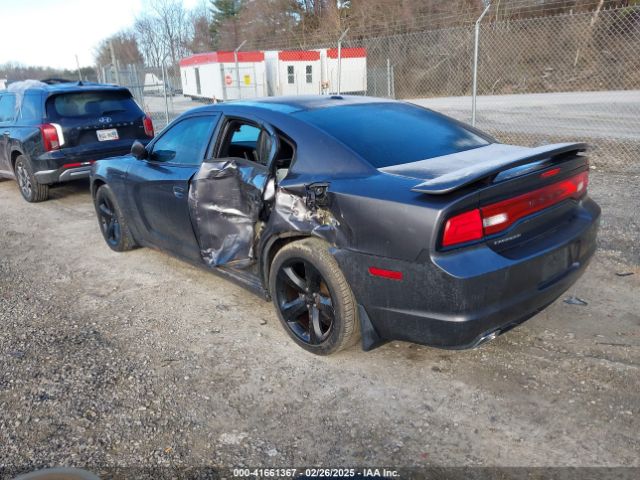 2C3CDXHG1EH115998 Dodge Charger Sxt