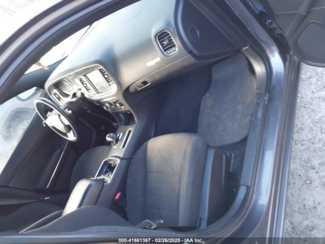 2C3CDXHG1EH115998 Dodge Charger Sxt
