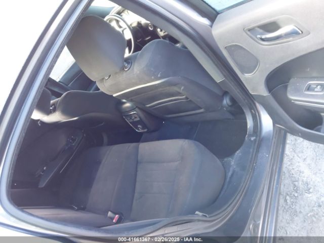 2C3CDXHG1EH115998 Dodge Charger Sxt