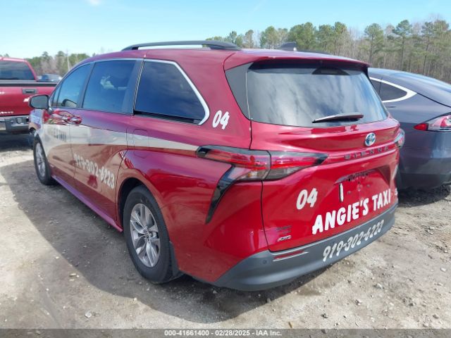 2021 TOYOTA SIENNA 5TDYSKFC1MS029438 Photo 2