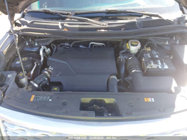 1FM5K8HTXGGD09498 Ford Explorer Platinum