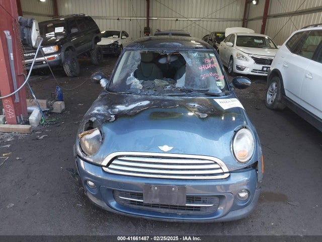2011 MINI COOPER WMWSU3C53BT093584 Photo 5