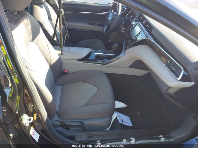 4T1B11HK6JU664925 Toyota CAMRY LE