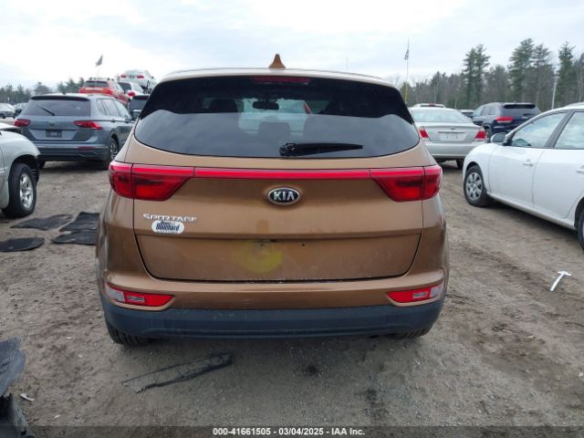 KNDPMCAC6H7042379 KIA Sportage Lx
