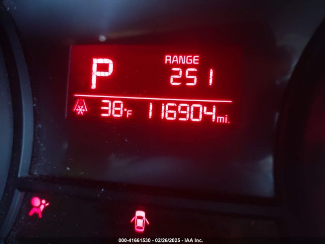 KNDMB5C18G6164472 KIA SEDONA LX