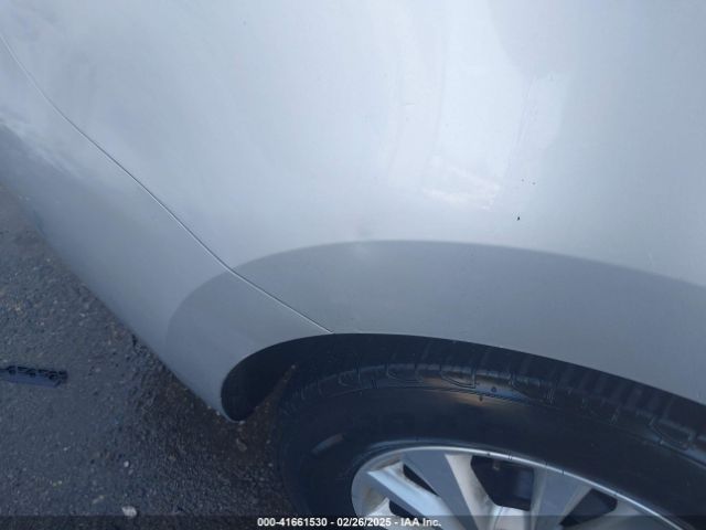 KNDMB5C18G6164472 KIA SEDONA LX