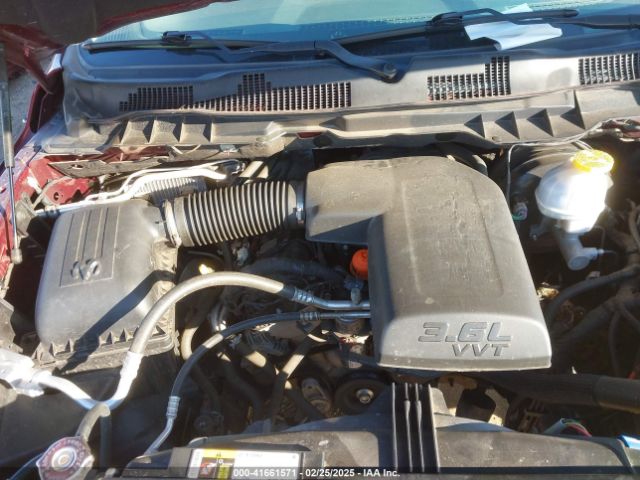 1C6RR6KG5JS304593 RAM 1500 Express  4x2 5'7 Box