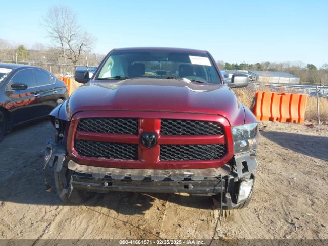 1C6RR6KG5JS304593 RAM 1500 Express  4x2 5'7 Box