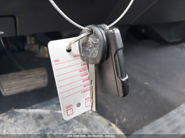 2019 CHEVROLET SILVERADO 1500 LD 2GCRCMEC0K1211327 Photo 10