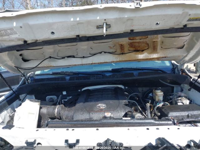 5TFUM5F12JX075925 Toyota Tundra Sr 4.6l V8