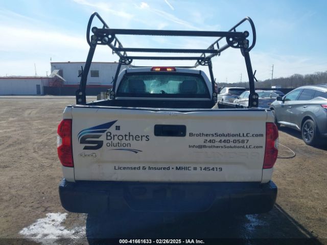 5TFUM5F12JX075925 Toyota Tundra Sr 4.6l V8