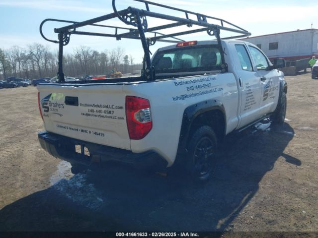 5TFUM5F12JX075925 Toyota Tundra Sr 4.6l V8