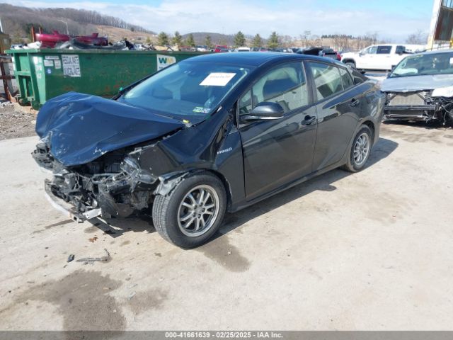 JTDKARFU4G3016330 Toyota Prius Three
