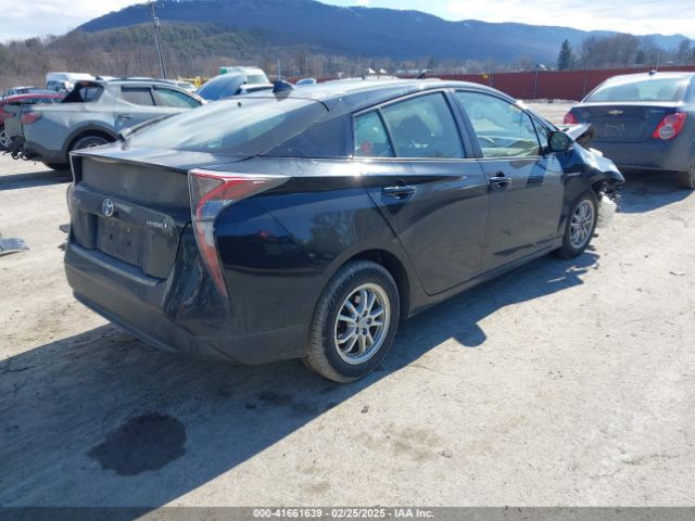 JTDKARFU4G3016330 Toyota Prius Three