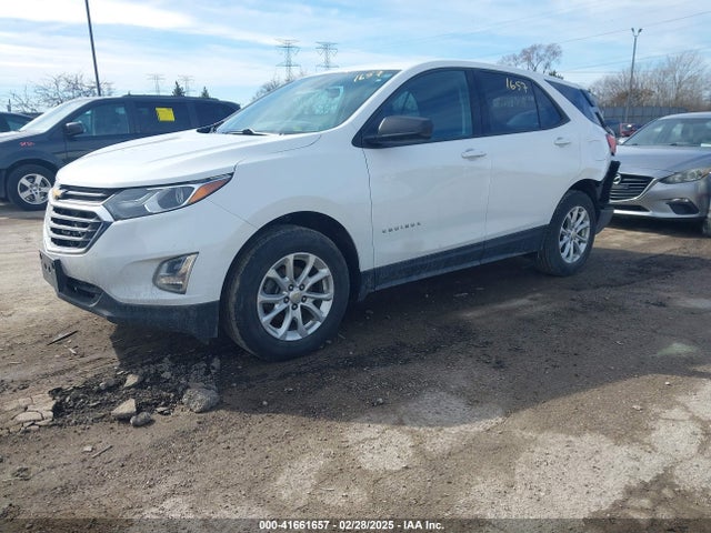 Chevrolet EQUINOX LS 2019 2GNAXHEVXK6251595 Image 2