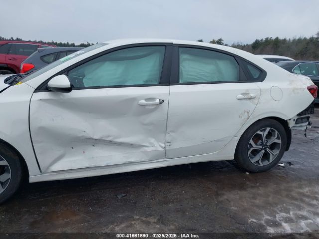 3KPF24AD6LE246625 KIA Forte Lxs