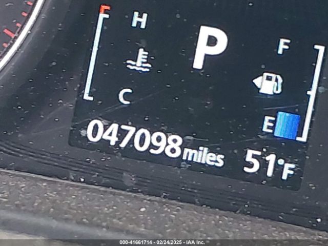 JA4AZ3A32KZ007111 Mitsubishi Outlander Es