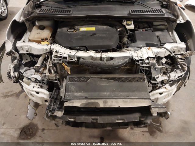 1FMCU0GX0EUD43388 Ford ESCAPE SE