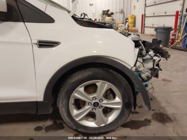 1FMCU0GX0EUD43388 Ford ESCAPE SE