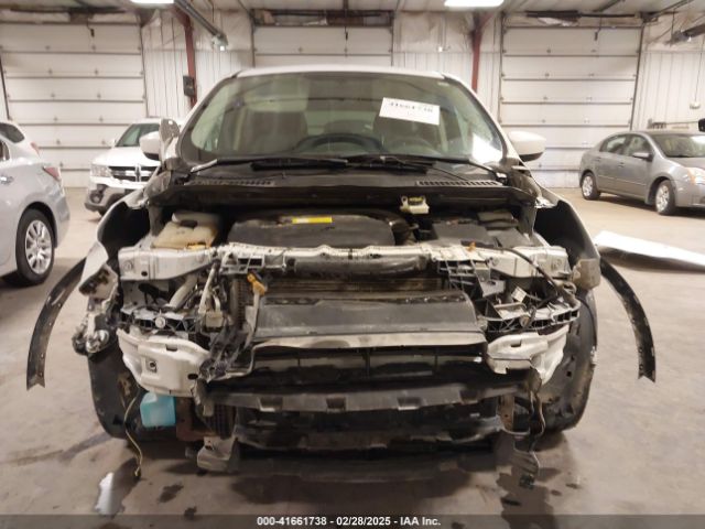 1FMCU0GX0EUD43388 Ford ESCAPE SE