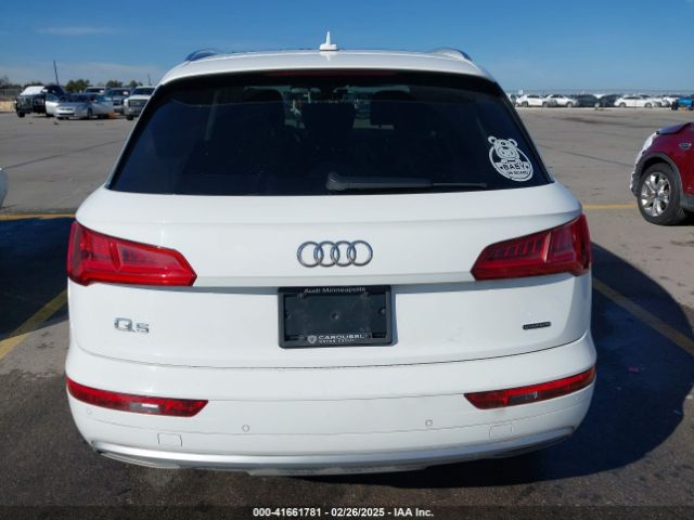 WA1BNAFYXK2096914 Audi Q5 45 Premium