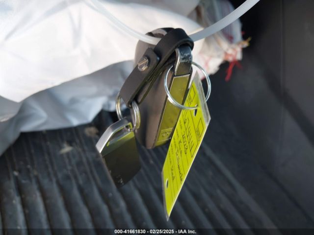 5XYP34GCXPG393443 KIA Telluride Ex