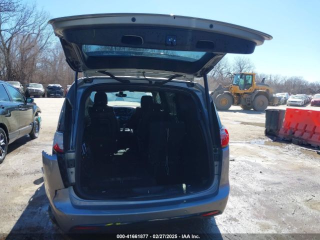 2C4RC1BGXLR149752 Chrysler Pacifica Touring L