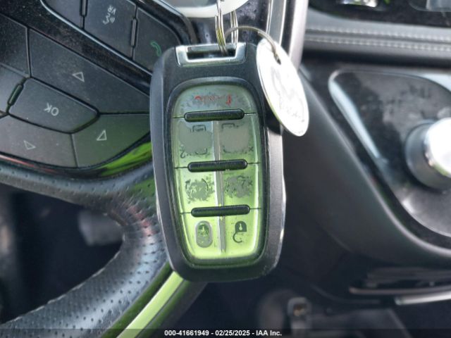 2019 CHRYSLER PACIFICA 2C4RC1GG3KR617683 Photo 10