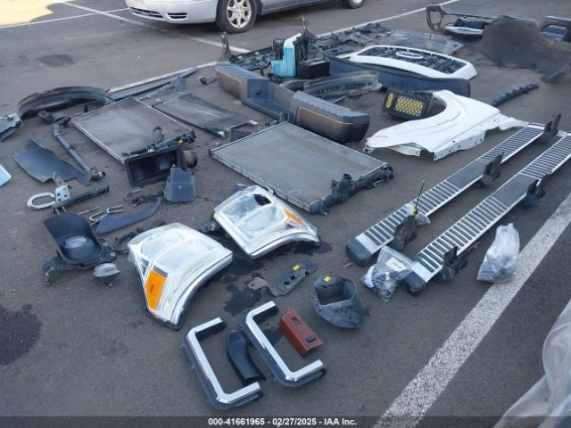 1FT7W2BT8GEB30329 Ford F-250 Lariat