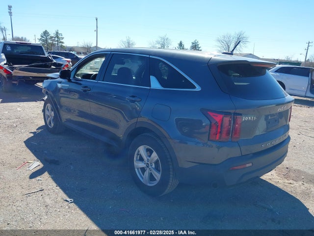5XYRG4LC1NG102859 KIA SORENTO LX