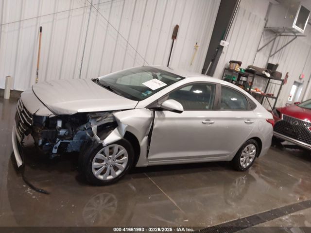 3KPC24A30KE068820 Hyundai ACCENT SE