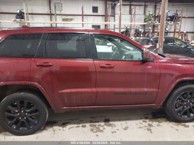 1C4RJFAGXNC117898 Jeep Grand Cherokee Wk Laredo X 4x4