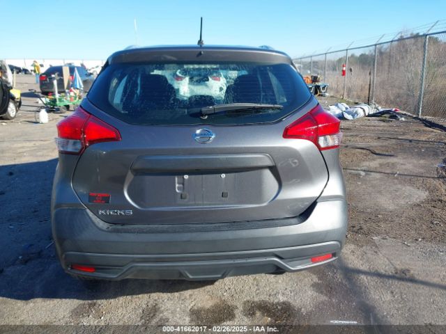 3N1CP5CU8KL560426 Nissan KICKS S