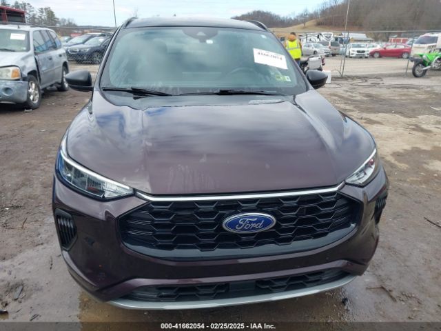1FMCU9MN8PUA95627 Ford Escape St-line