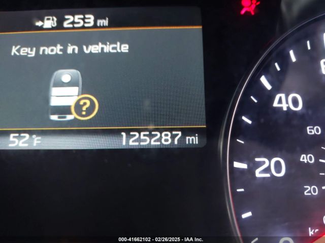 KNDJX3AA5H7494352 KIA Soul !
