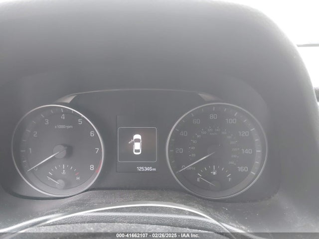 5NPD84LF8JH301640 Hyundai ELANTRA SEL