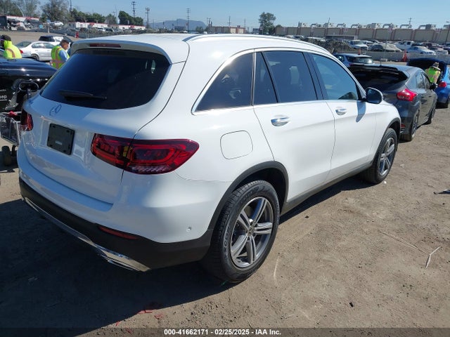 W1N0G8DB9NV372686 Mercedes-Benz Glc 300 Suv