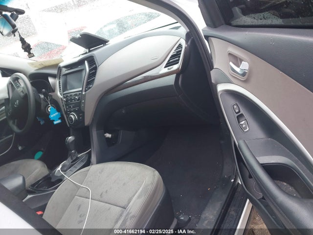 5XYZUDLB8HG390710 Hyundai Santa Fe Sport 2.4l
